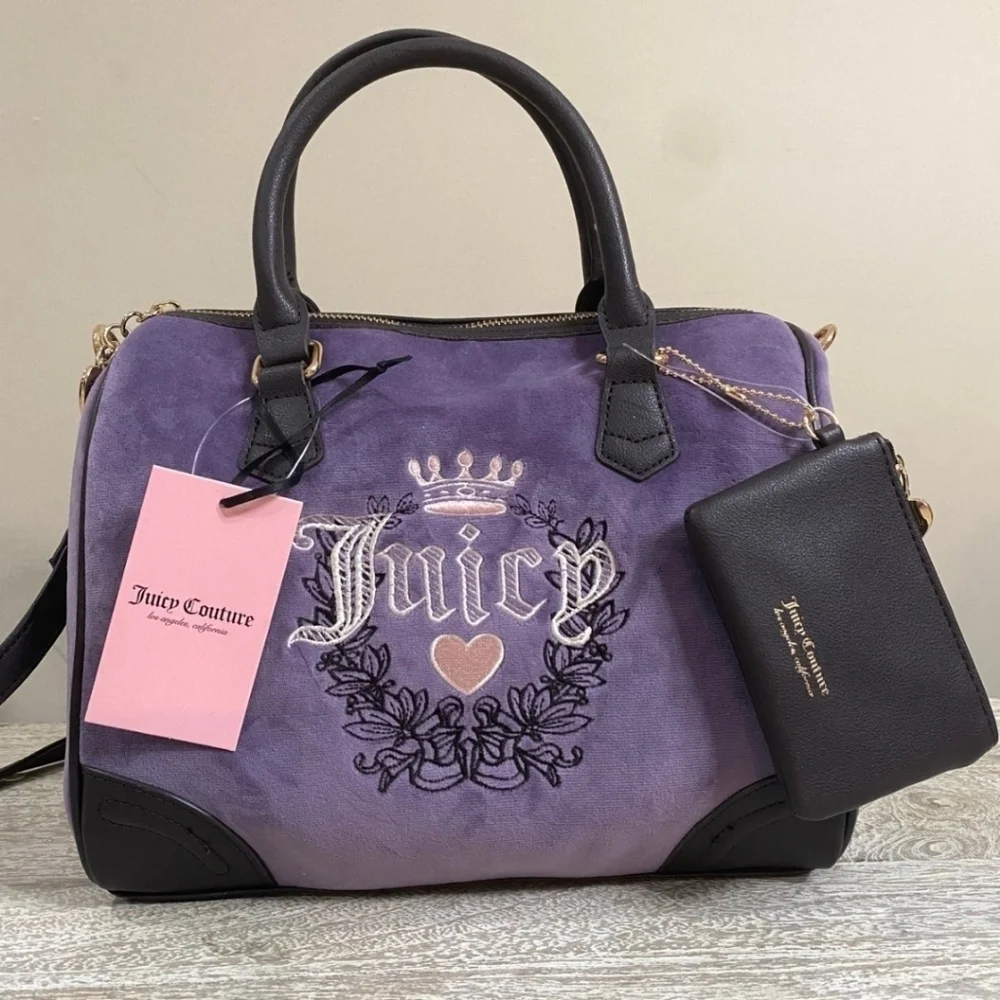 💜🔹️Juicy Couture 🔹️Heritage satchel  Bag Velour Dusty Violet purple